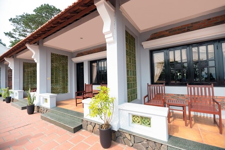 Classic Double Pine Hill